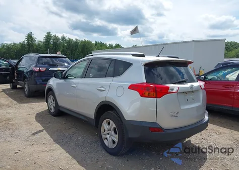 2013 Toyota Rav4 Le z USA, uszkodzony, nr VIN JTMBFREV3D5013513